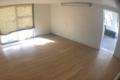Photo of property in 135 Te Atatu Road, Te Atatu South, Auckland, 0610