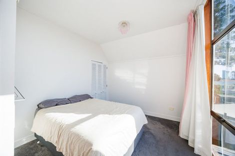 Photo of property in 2/341 College Street, West End, Palmerston North, 4410