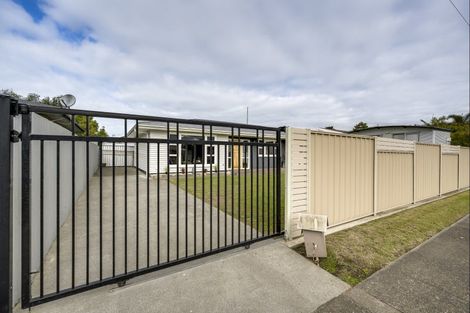 Photo of property in 37 Merton Crescent, Pirimai, Napier, 4112