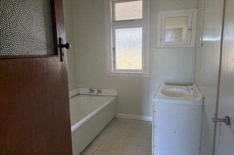 Photo of property in 416a Tremaine Avenue, Takaro, Palmerston North, 4412