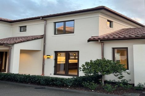 Photo of property in 5 Brianna Place, Karaka, 2113