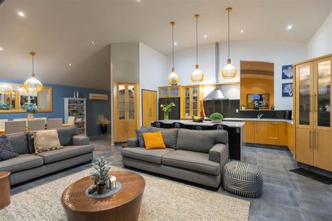 Photo of property in 2 Marina View, Waikawa, Picton, 7281