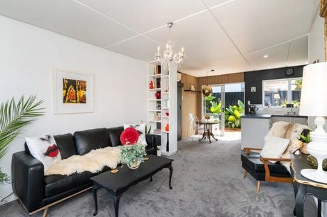 Photo of property in 144c Main Rd Clive, Clive, 4102