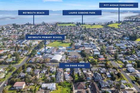 Photo of property in 12a Evans Road, Weymouth, Auckland, 2103