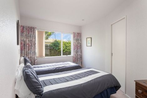 Photo of property in 25 Hawai Street, Two Mile Bay, Taupo, 3330