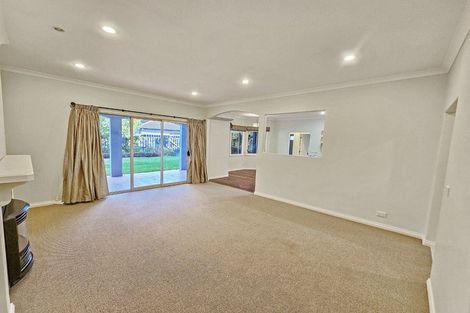 Photo of property in 16 Palliser Place, Poraiti, Napier, 4112
