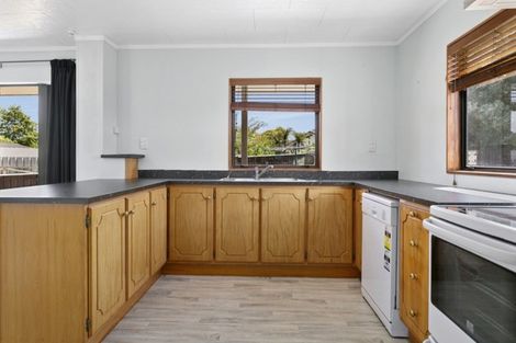 Photo of property in 24 Invergarry Road, Hilltop, Taupo, 3330