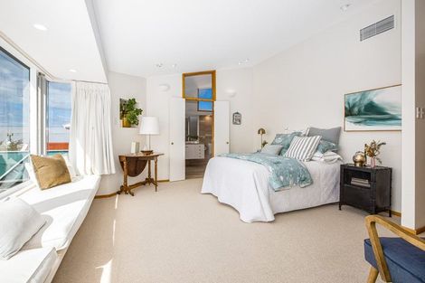 Photo of property in 13 Talavera Terrace, Kelburn, Wellington, 6012