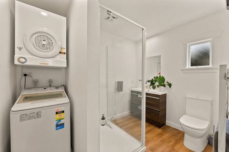 Photo of property in 94 Hine Street, New Plymouth, 4310