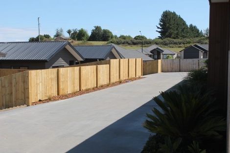 Photo of property in 20u1 Onukutara Place, Huntington, Hamilton, 3210