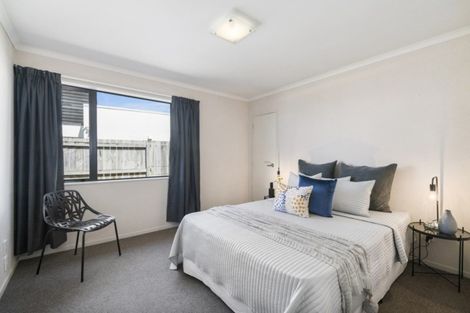Photo of property in 47 Tennyson Avenue, Kelvin Grove, Palmerston North, 4414
