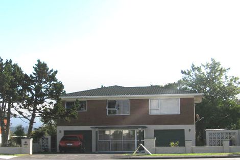Photo of property in 4216a/1 Great North Road, Glendene, Auckland, 0602