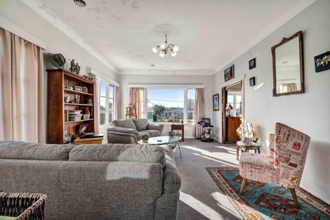 Photo of property in 11 Miranda Street, Stratford, 4332