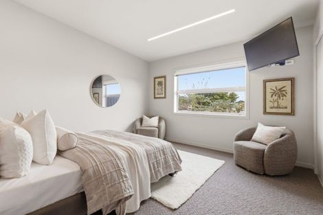 Photo of property in 1025 Papamoa Beach Road, Papamoa Beach, 3118
