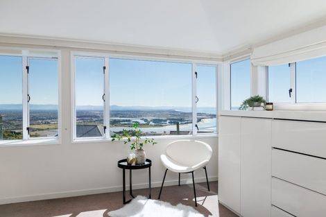 Photo of property in 12 Belleview Terrace, Mount Pleasant, Christchurch, 8081