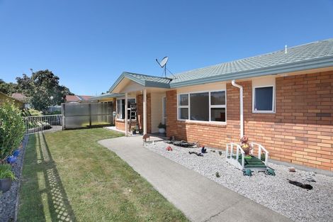 Photo of property in 5a Carthew Street, Feilding, 4702
