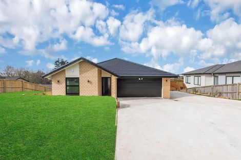 Photo of property in 14 Thomason Crescent, Pokeno, 2402