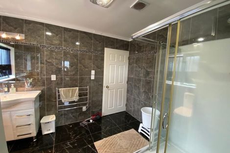 Photo of property in 47c Browns Road, Manurewa, Auckland, 2102