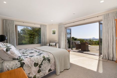 Photo of property in 16r Gunbar Drive, Welcome Bay, Tauranga, 3175