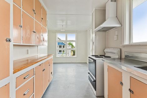 Photo of property in 53 Dunkirk Street, Marchwiel, Timaru, 7910