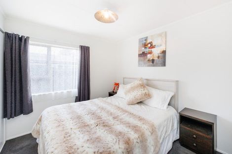 Photo of property in 9 Denver Place, Milson, Palmerston North, 4414