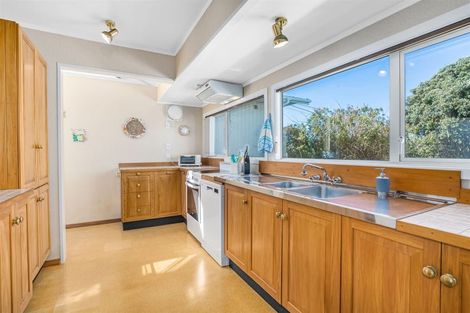 Photo of property in 91 Manly Street, Paraparaumu Beach, Paraparaumu, 5032