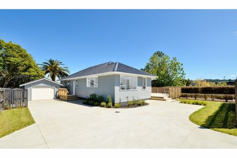 Photo of property in 16a Tapu Road, Huapai, Kumeu, 0810