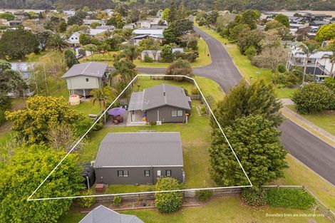 Photo of property in 29 Oyster Drive, Cooks Beach, Whitianga, 3591