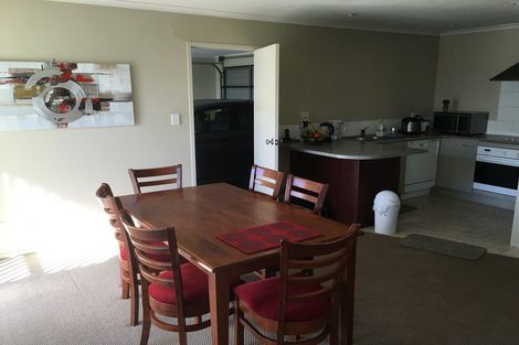 Photo of property in 14 Innisowen Place, Flat Bush, Auckland, 2019