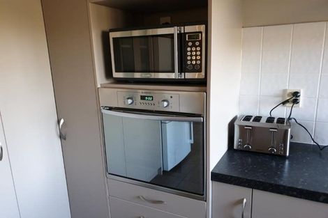 Photo of property in 10 Consort Close, Paraparaumu Beach, Paraparaumu, 5032