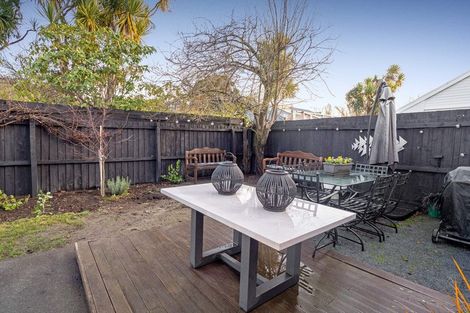 Photo of property in 1/42a Saint Martins Road, Saint Martins, Christchurch, 8022