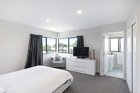 Photo of property in 171 Manly Street, Paraparaumu Beach, Paraparaumu, 5032