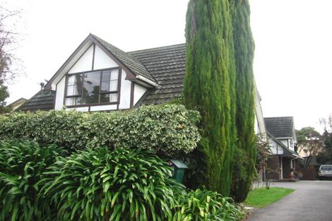 Photo of property in 1/15 Maire, Woburn, Lower Hutt, 5010
