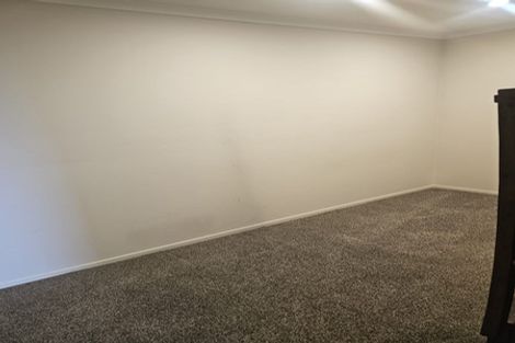 Photo of property in 12a Orams Road, Hillpark, Auckland, 2102