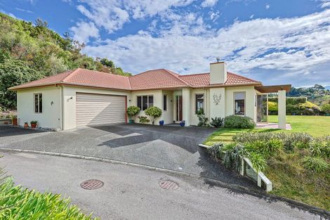 Photo of property in 122 Kent Terrace, Taradale, Napier, 4112