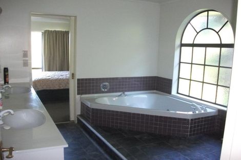 Photo of property in 29 The Crowsnest, Whitby, Porirua, 5024