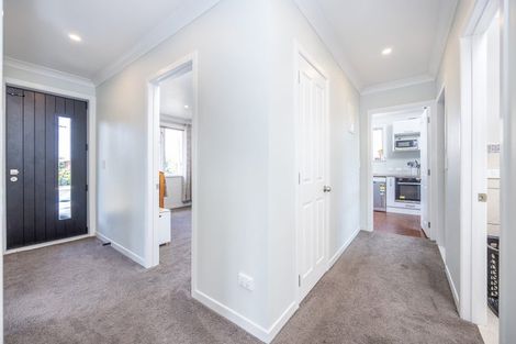 Photo of property in 965 Hazelmere Crescent, Te Awamutu, 3800