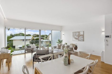 Photo of property in 384d Kapiti Road, Paraparaumu Beach, Paraparaumu, 5032