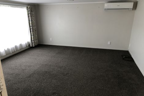 Photo of property in 1/18 Matipo Road, Te Atatu Peninsula, Auckland, 0610
