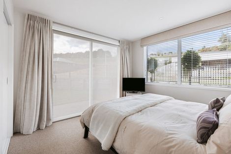 Photo of property in 74 Whakaturou Crescent, Pyes Pa, Tauranga, 3112