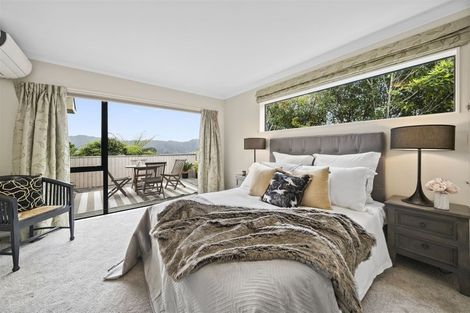 Photo of property in 5 Corrondella Grove, Belmont, Lower Hutt, 5010