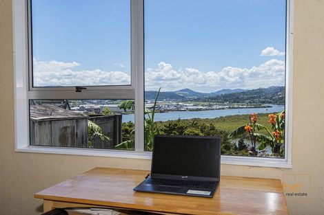 Photo of property in 50 George Point Road, Onerahi, Whangarei, 0110