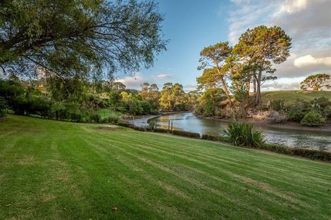 Photo of property in 1 Newton Road, Riverhead, 0820