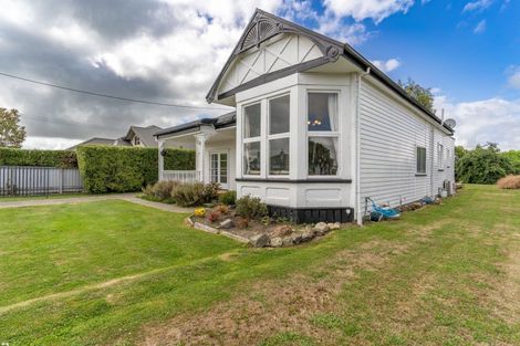 Photo of property in 27 Arthur Street, Winton, 9720