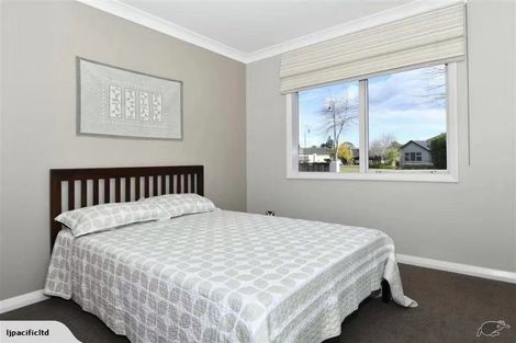 Photo of property in 2 Hansard Place, Bethlehem, Tauranga, 3110