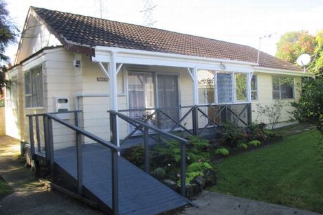 Photo of property in 81a/1 Flanshaw Road, Te Atatu South, Auckland, 0610