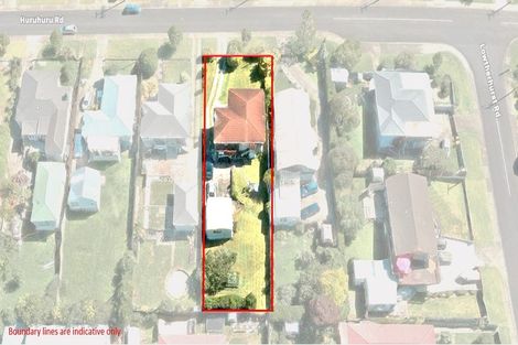 Photo of property in 16 Huruhuru Road, Massey, Auckland, 0614
