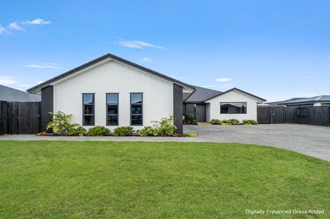 Photo of property in 38 Manawa Road, Papamoa Beach, Papamoa, 3118