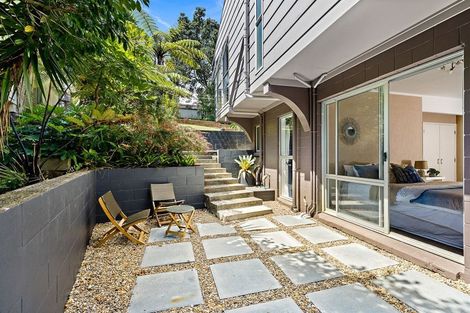 Photo of property in 22 Coromandel Crescent, Mairangi Bay, Auckland, 0630