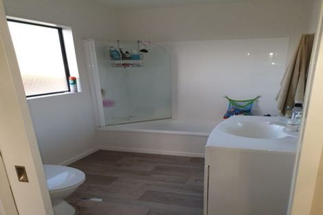 Photo of property in 74 Samwell Drive, Whitby, Porirua, 5024